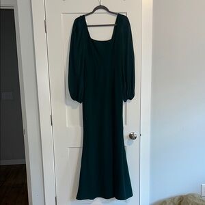 Elegant Green Evening Dress
